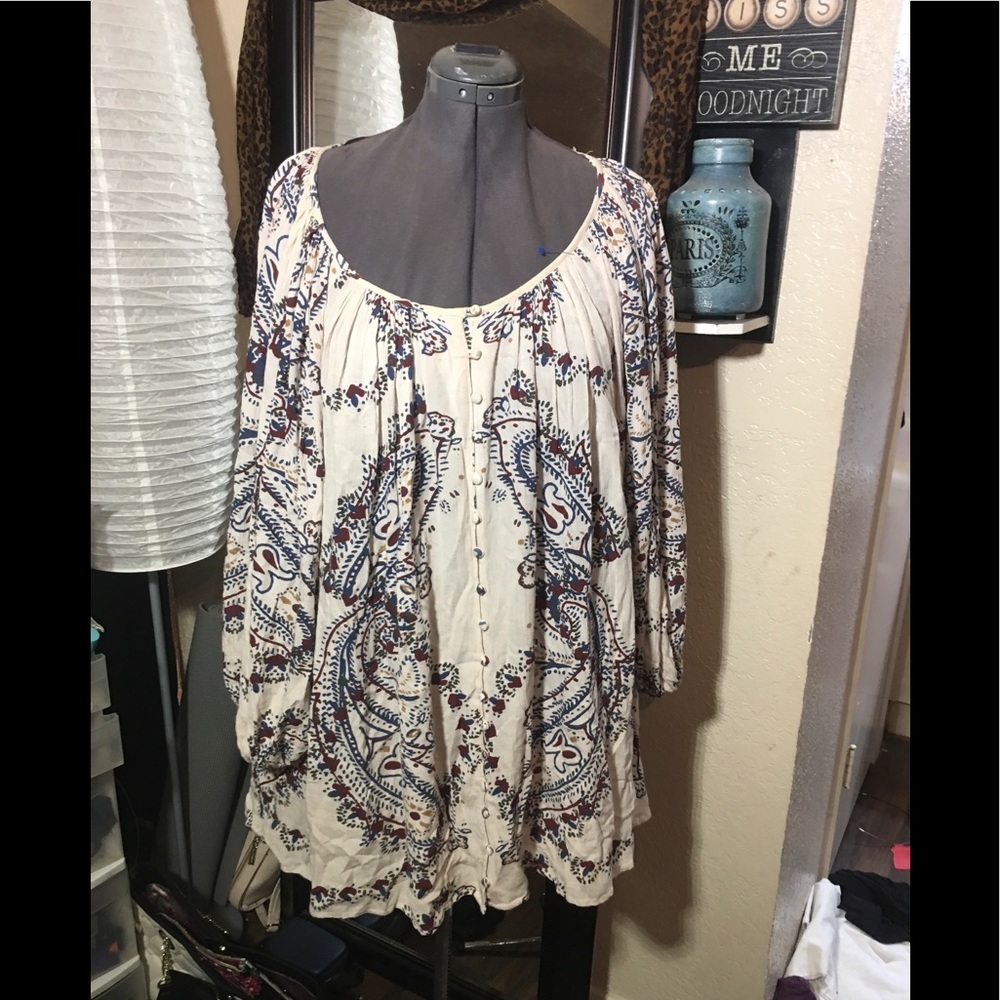 Beautiful flowy dress